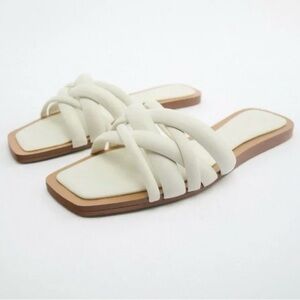 NEW Zara White Flat sandals with crossed straps Squared toe Size 40/ 9.5